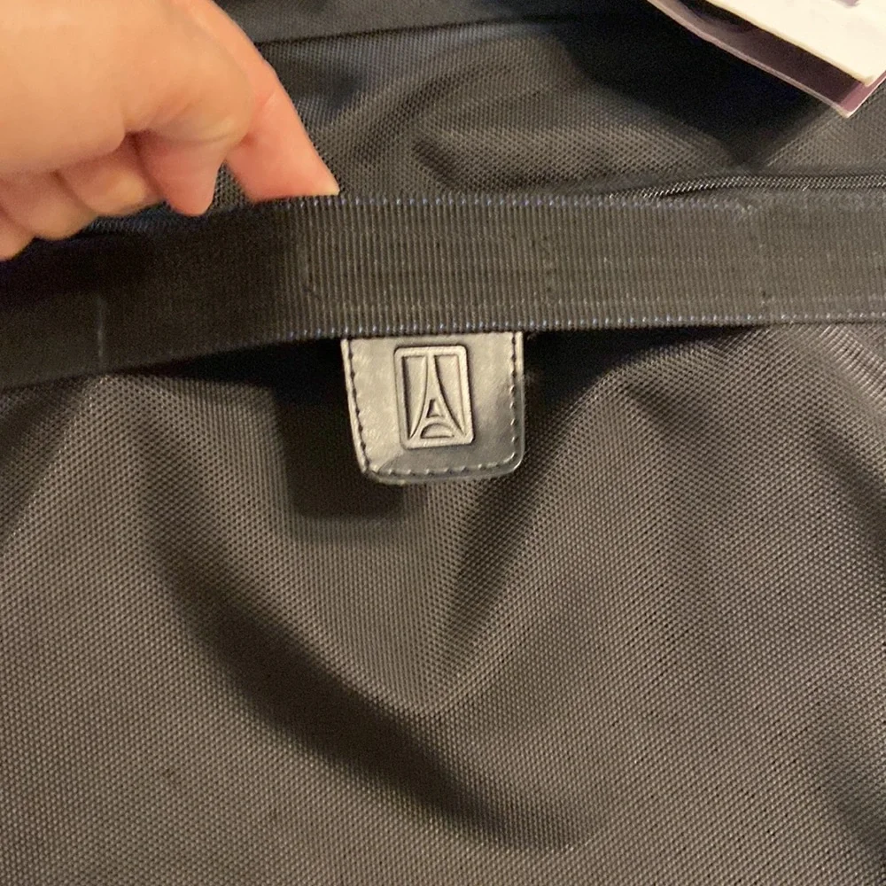 TRAVELPRO Black Men's Bag Expendable Messenger Bag wide 17/18” lengths 13/14”